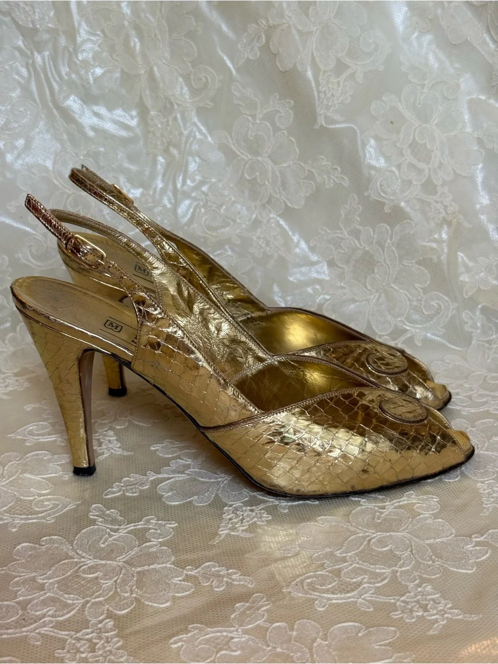 Bruno Magli Metallic Gold Slingback Peep-Toe Vintage Heels